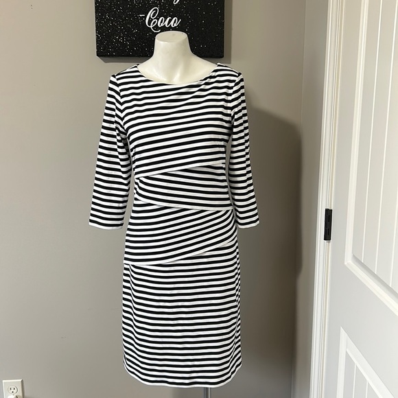 J McLaughlin Dress Nicola Sleeve Layered Catalina Cloth Black White Stripe M - Picture 2 of 9